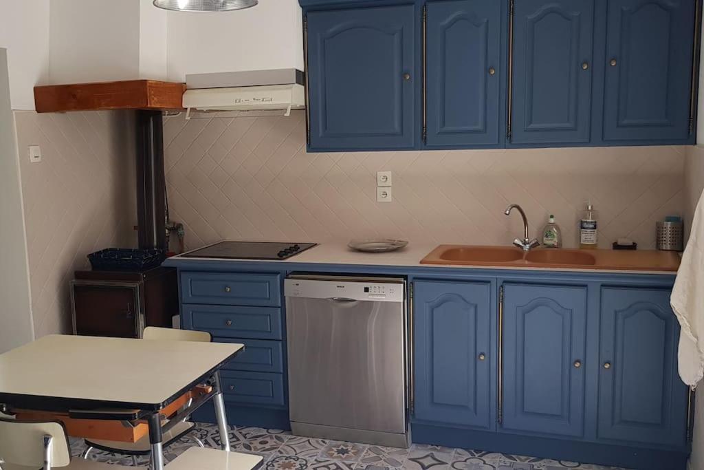מונטה Location Appartement Dans Mas Provencal מראה חיצוני תמונה